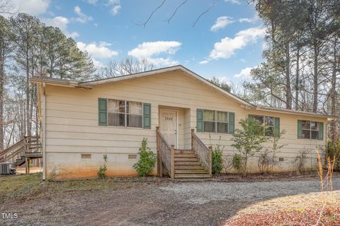 5848 Yates Mill Pond Road Raleigh NC 27606