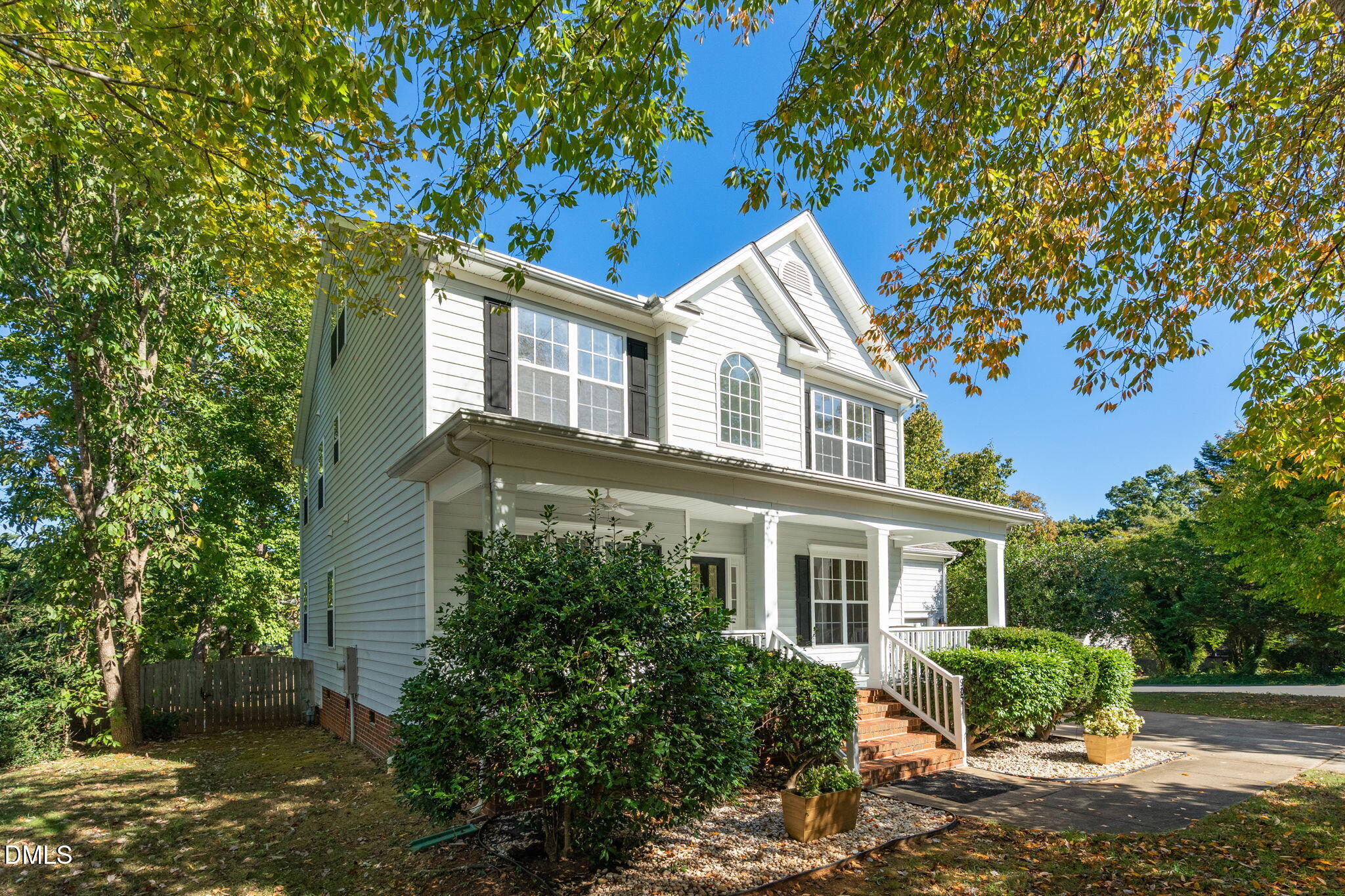 907 Savannah Court
