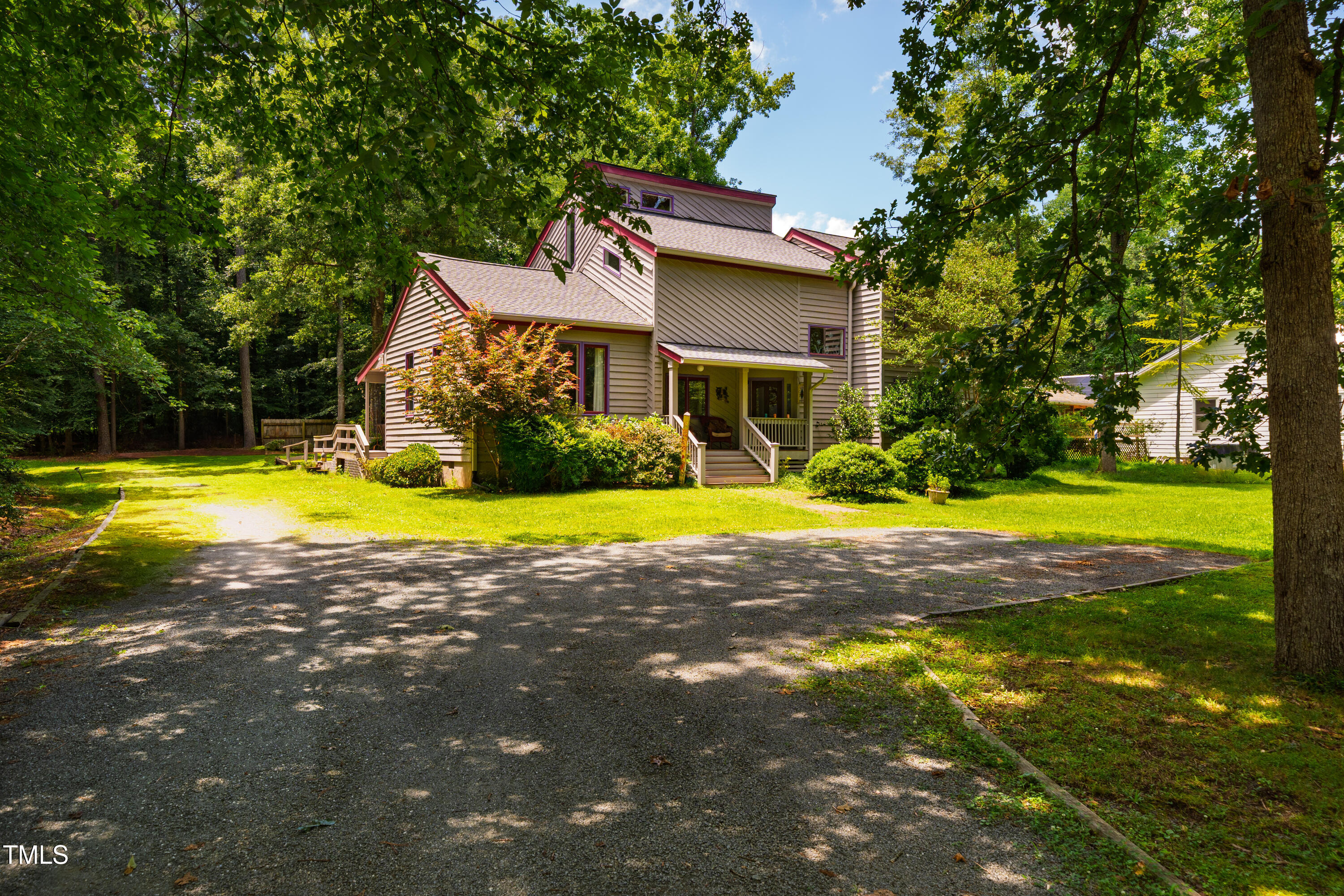 206 Lisa Drive