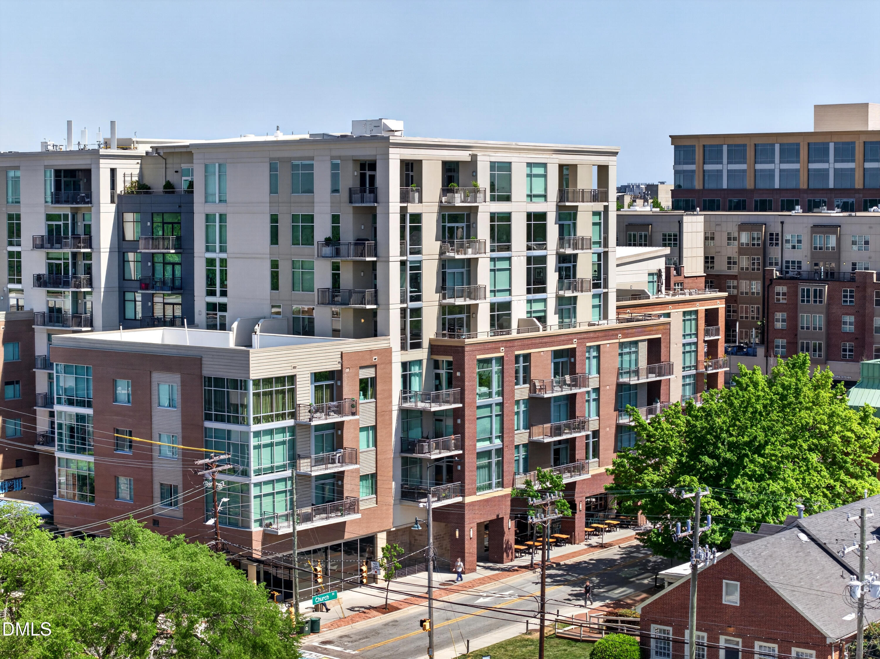 140 W Franklin Street Unit 504