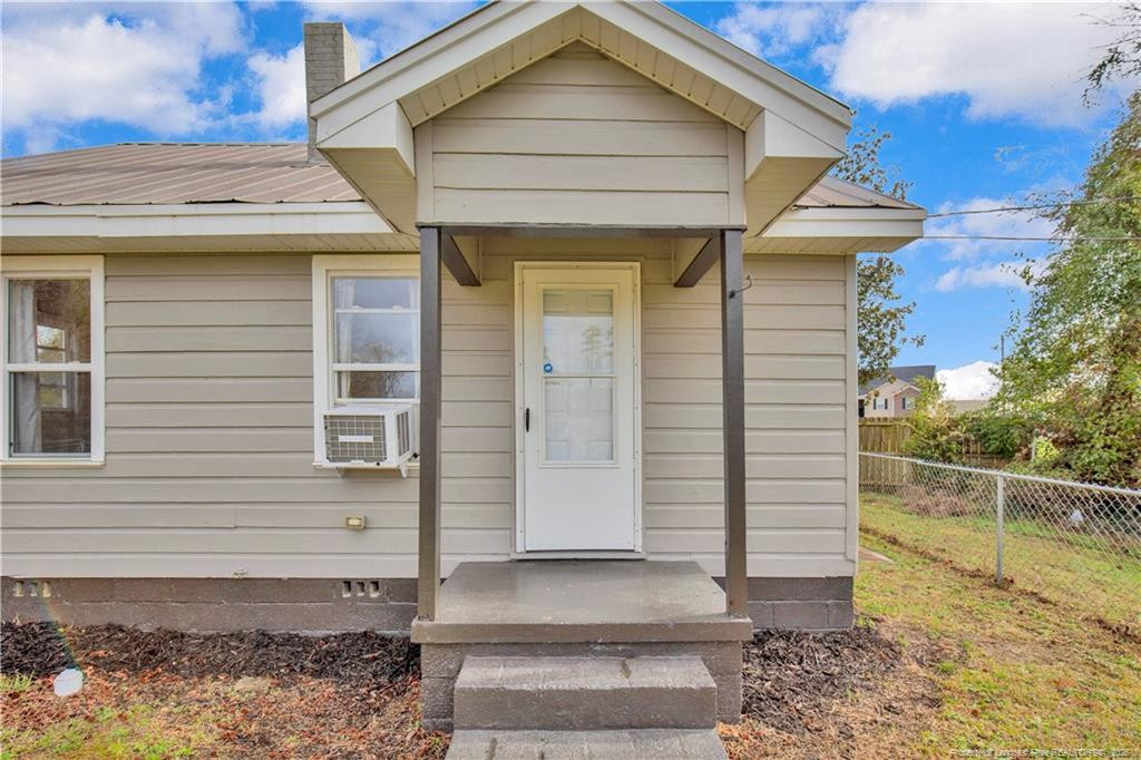 326 Hawley Lane