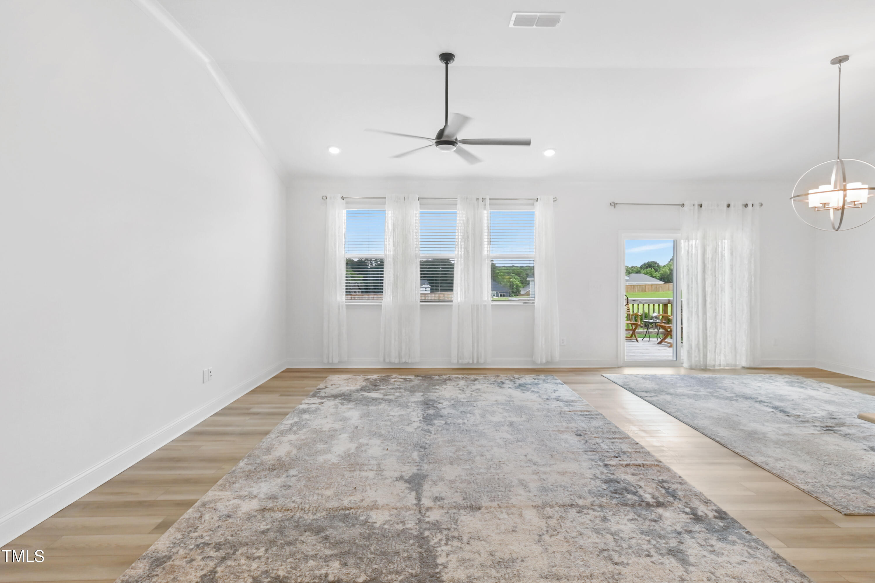 6109 Oak Passage Drive