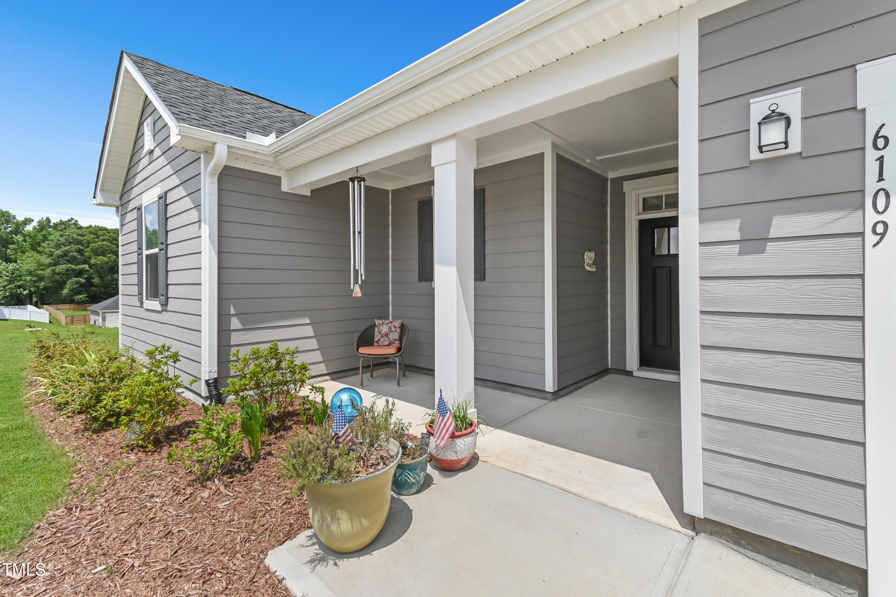 6109 Oak Passage Drive