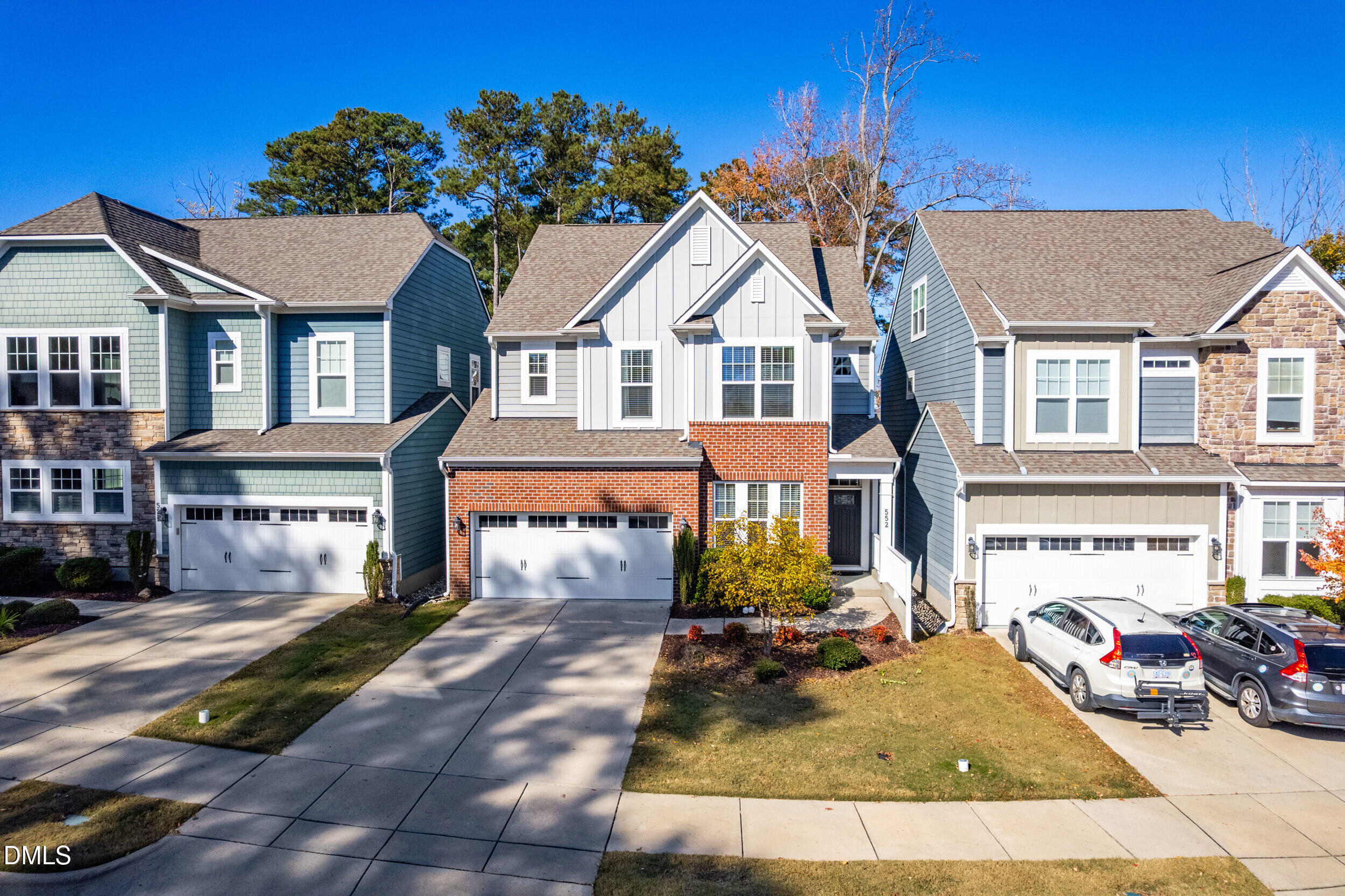 552 Rowanwood Way