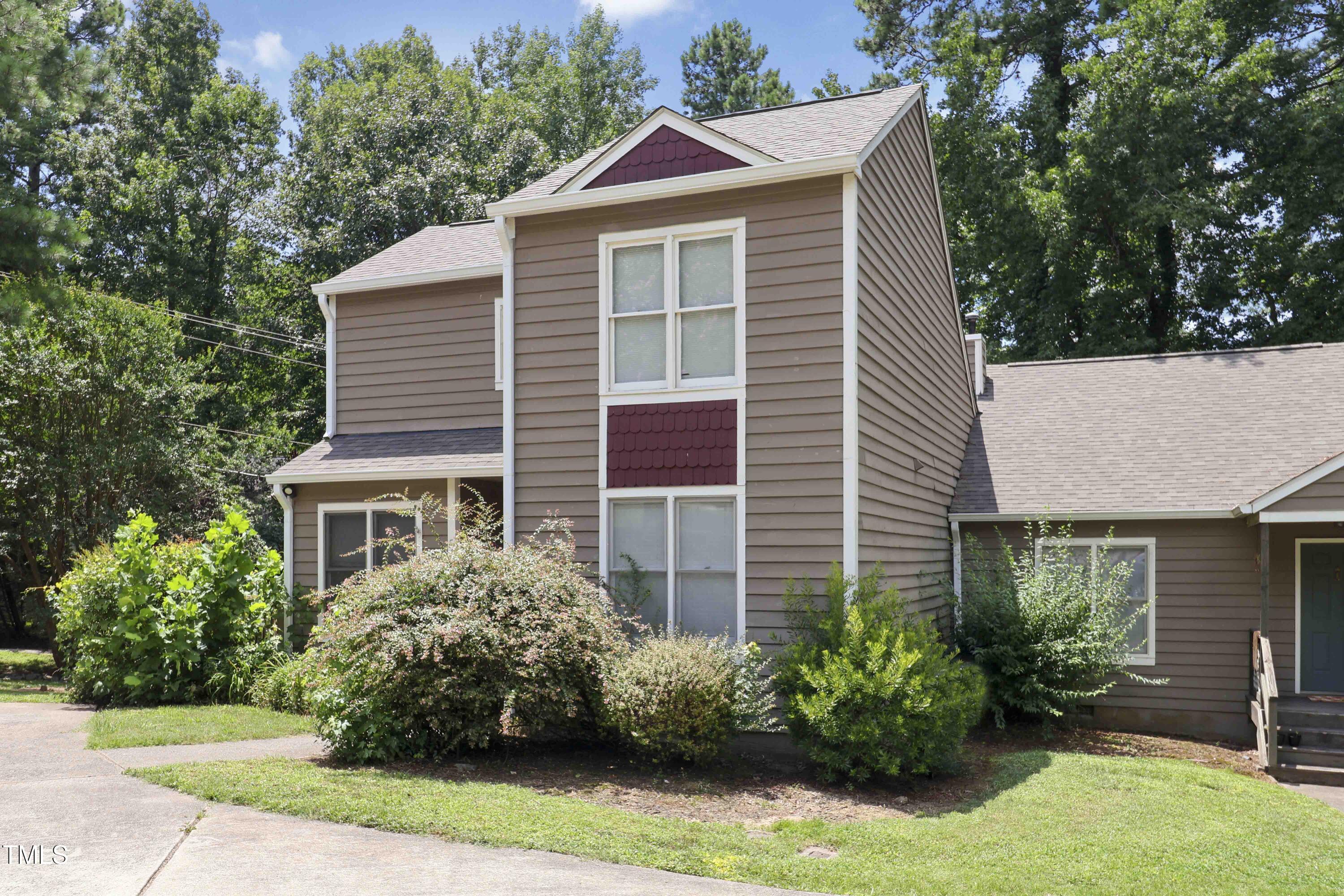 517 Woodwinds Drive