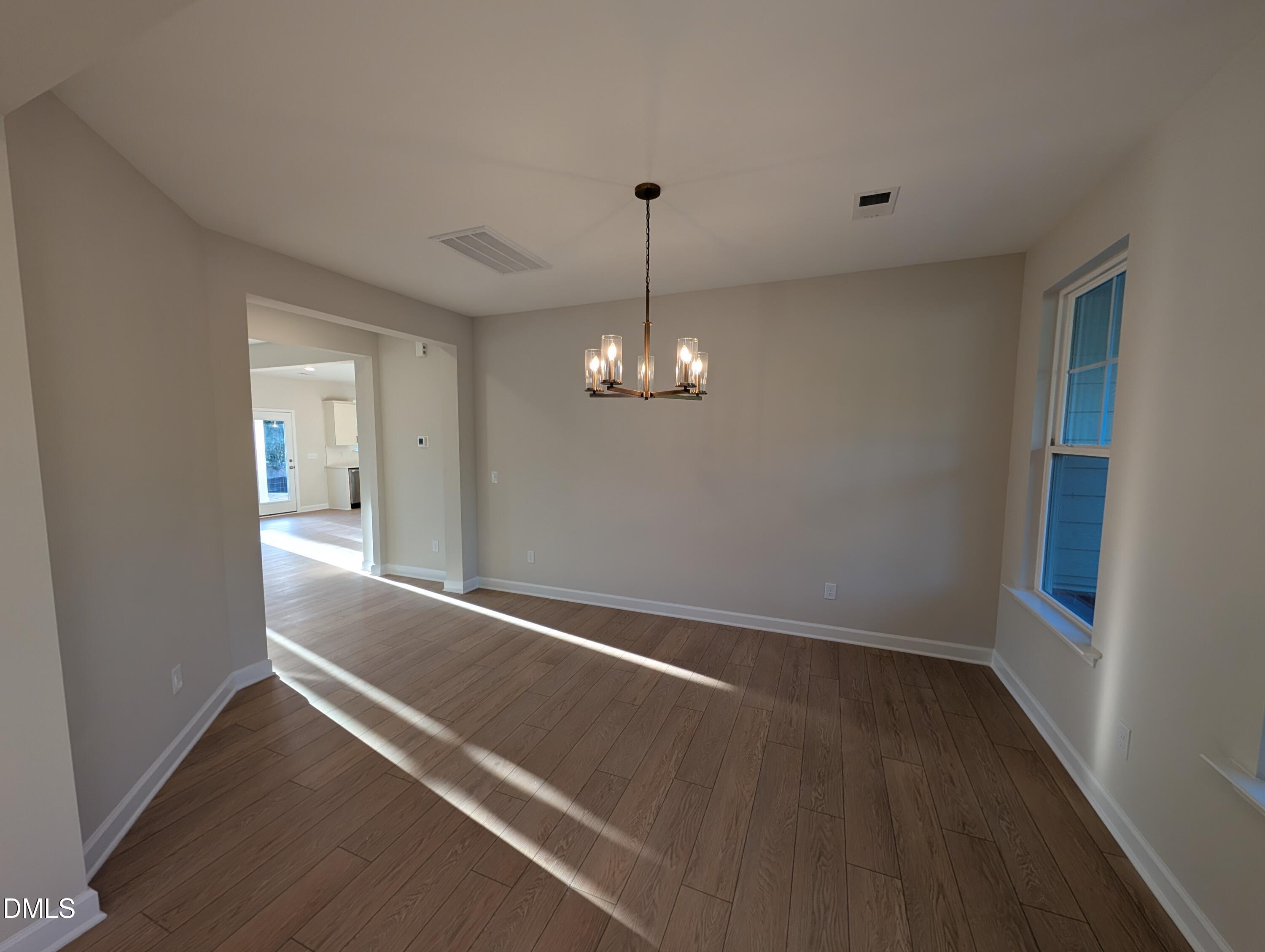 817 Diana Victoria Court