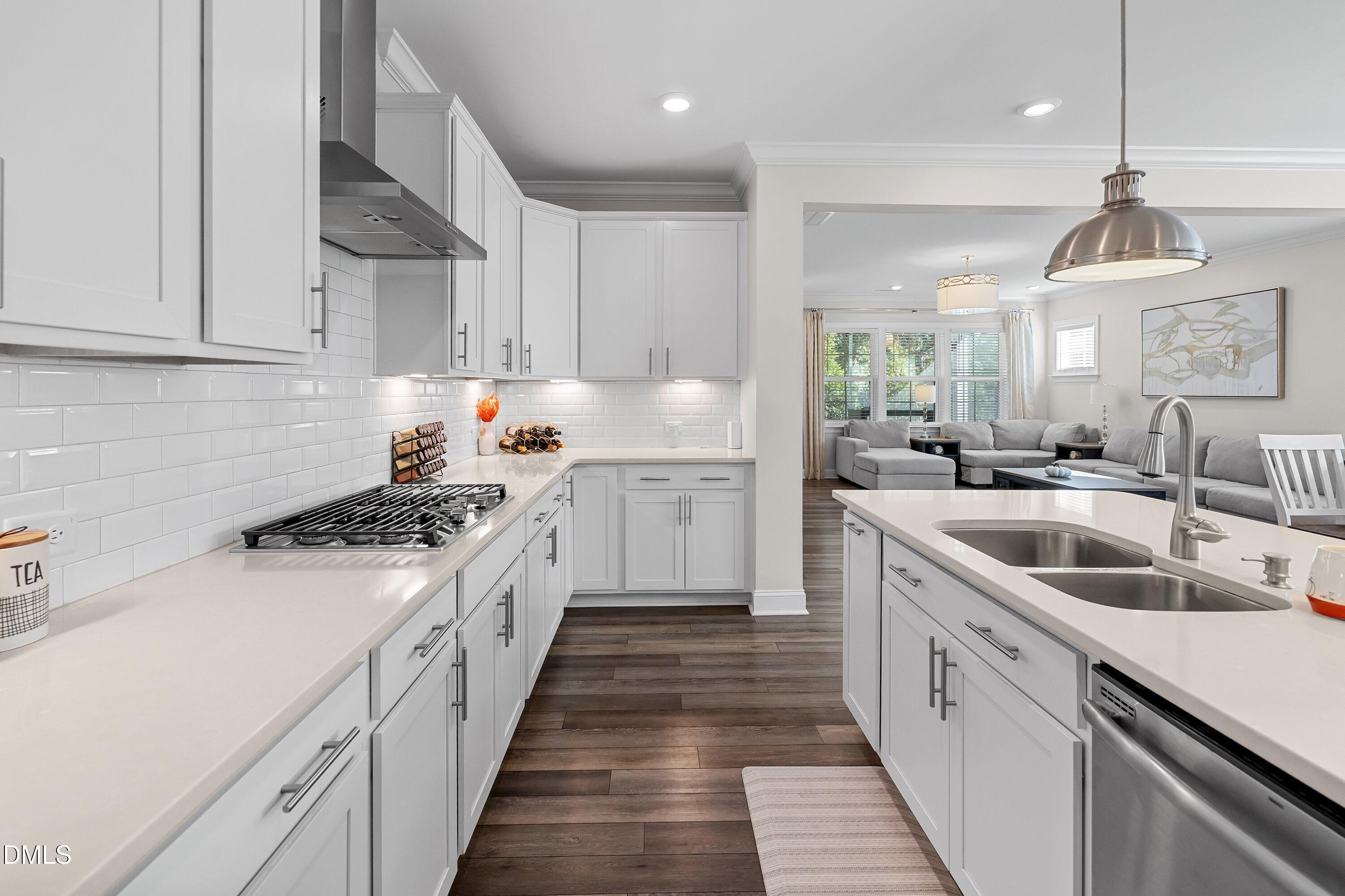 920 Tryon Palace Street