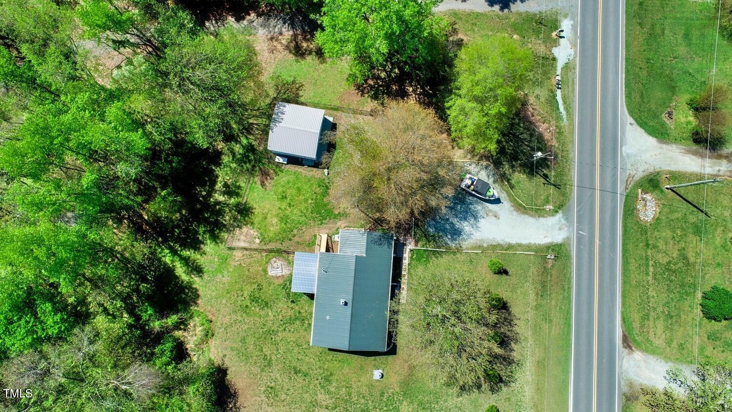2700 Chub Lake Road