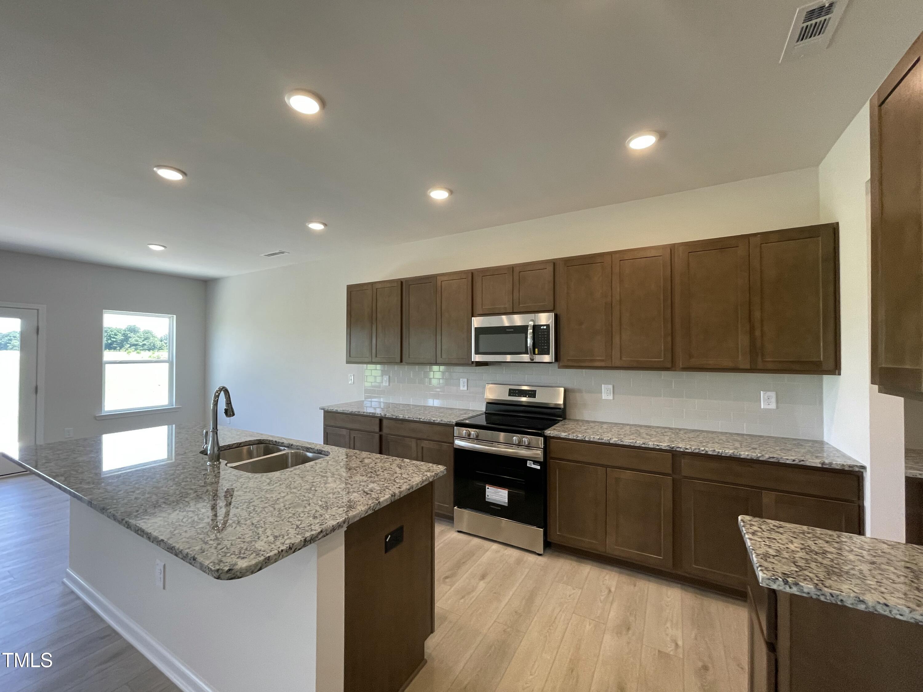 241 E Victory View Terrace