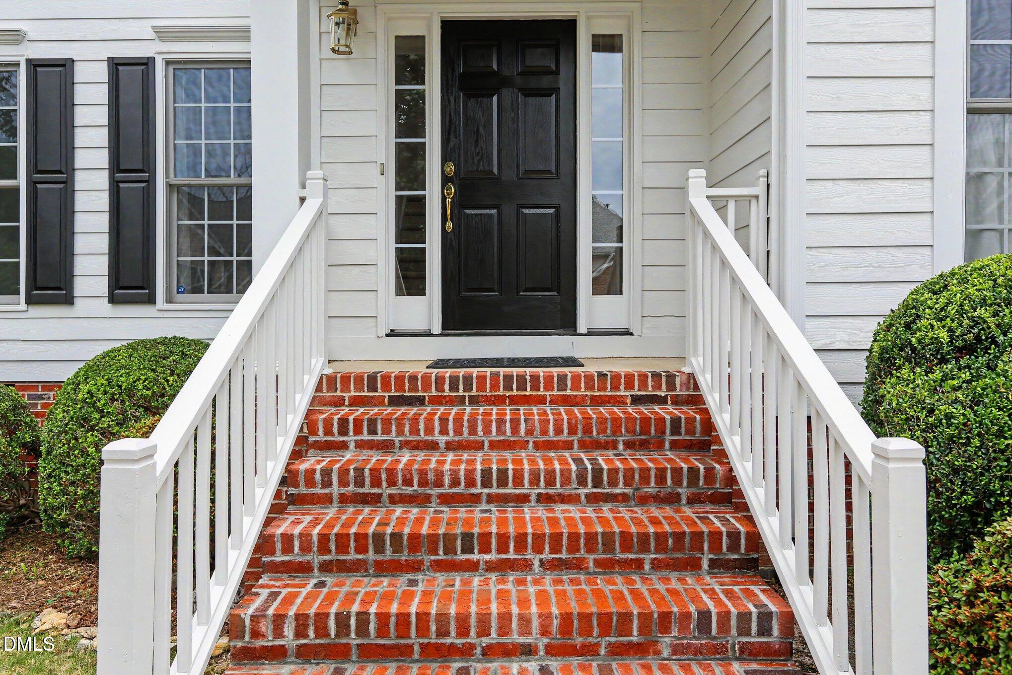 1810 Turning Leaf Lane