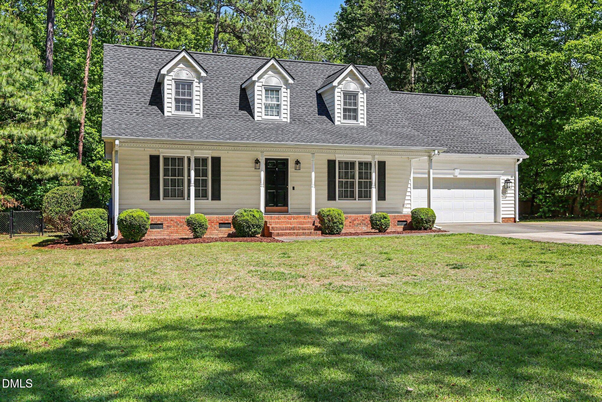 5586 Farmington Drive