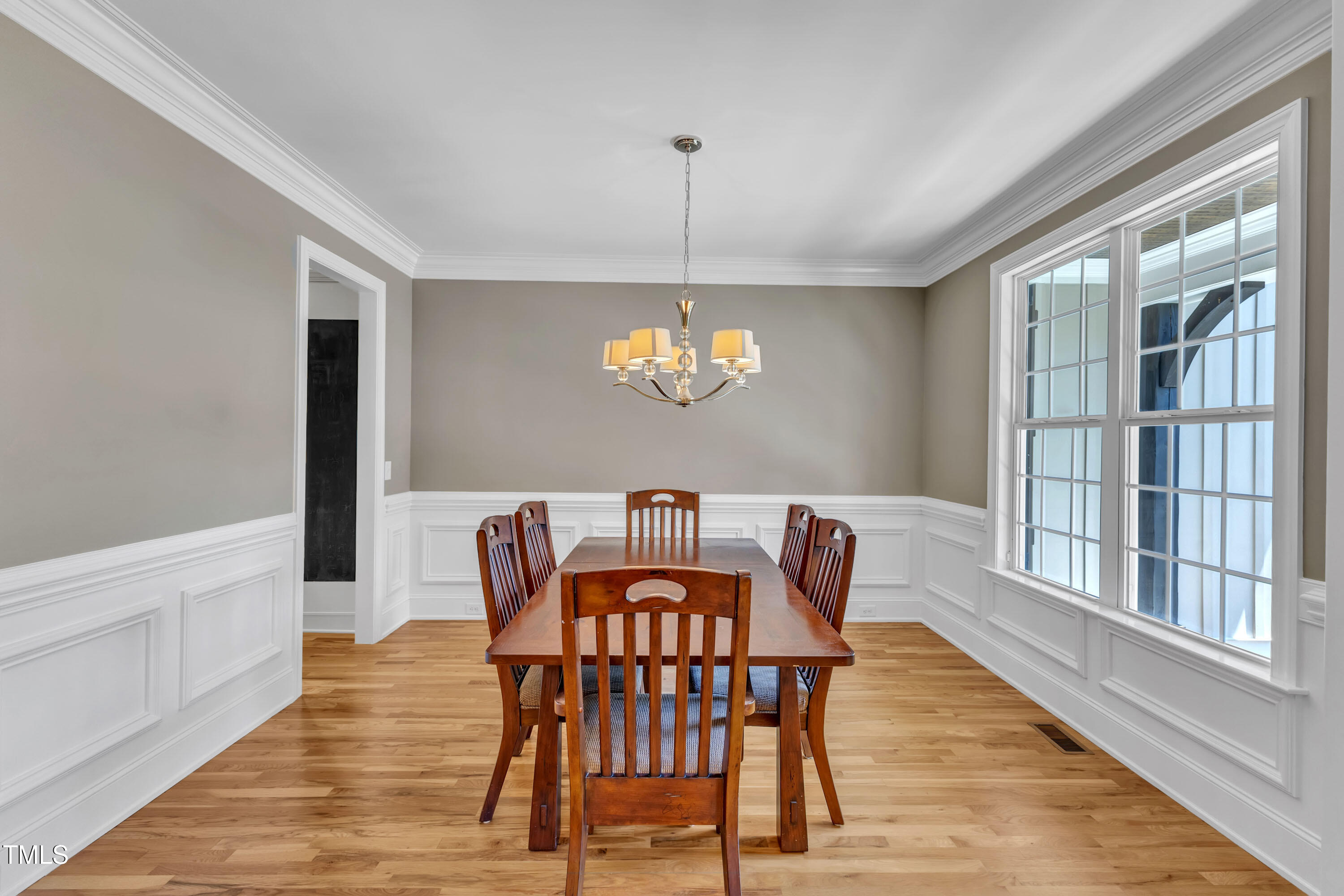 Rolesville, North Carolina 27571, United States, 5 Bedrooms Bedrooms, ,4 BathroomsBathrooms,Residential,Pending,121061