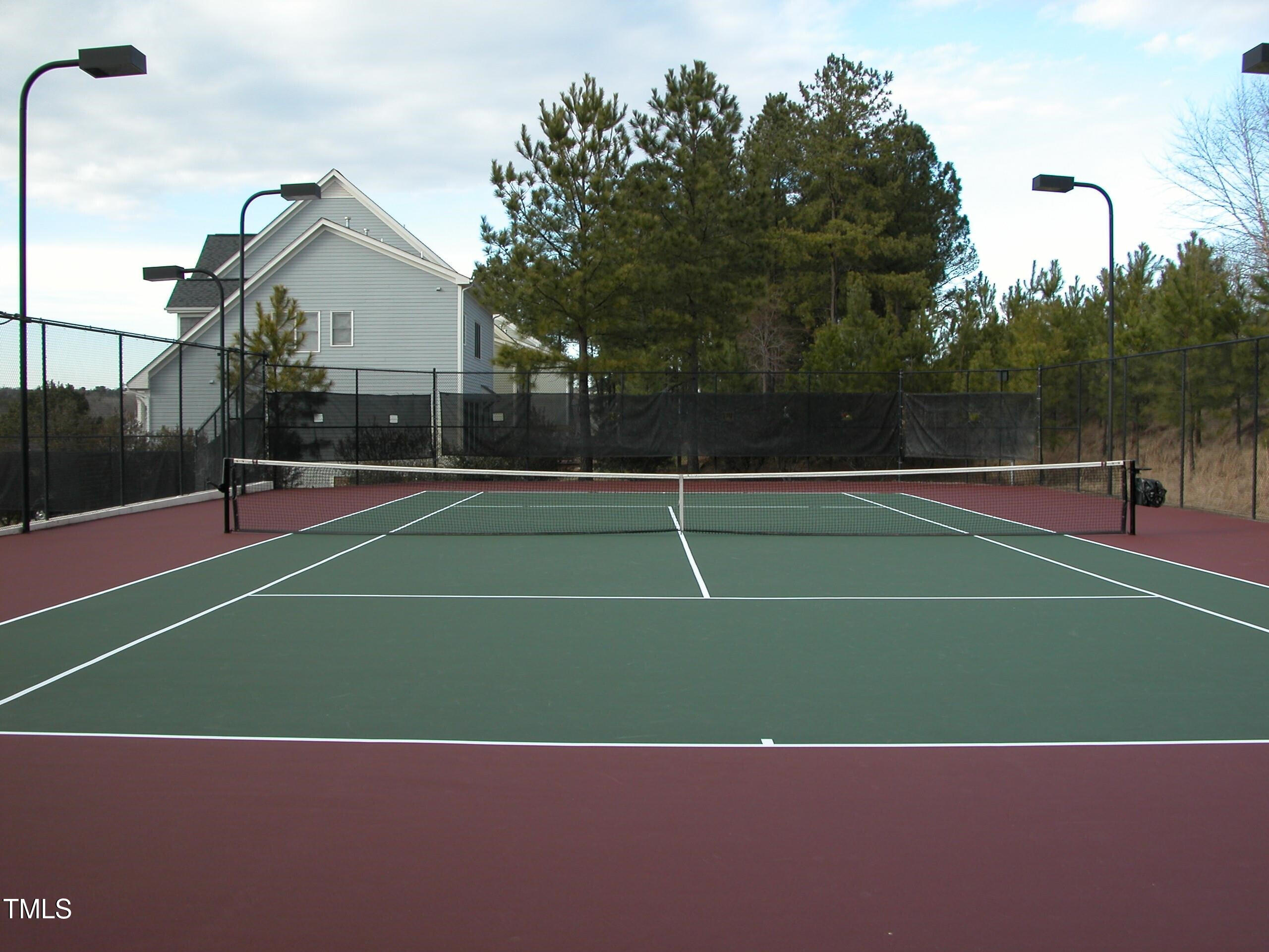 Rolesville, North Carolina 27571, United States, 5 Bedrooms Bedrooms, ,4 BathroomsBathrooms,Residential,Pending,121061