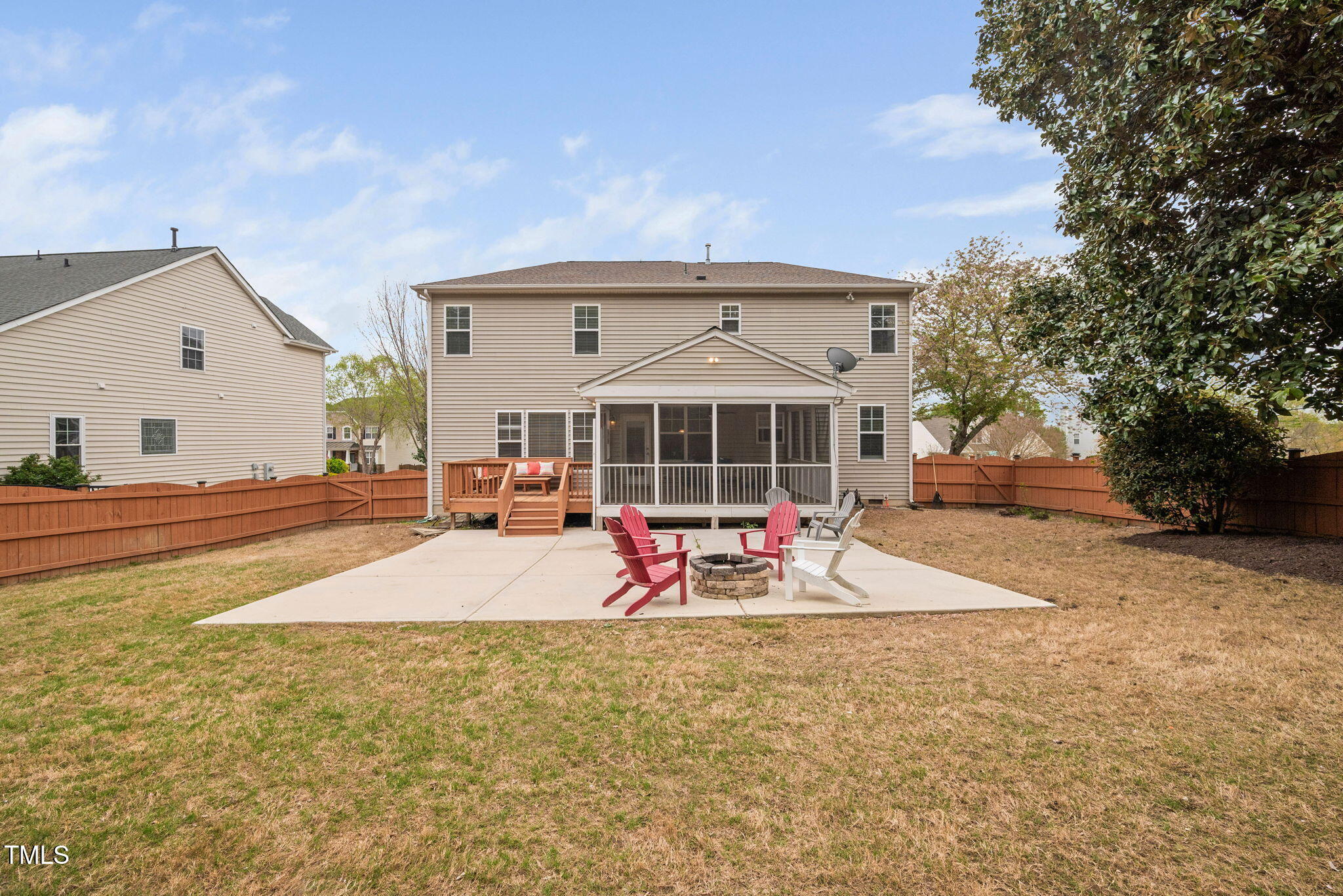 2001 Lilly Brook Street
