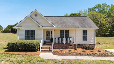 65 Candlewood Drive Zebulon NC 27597
