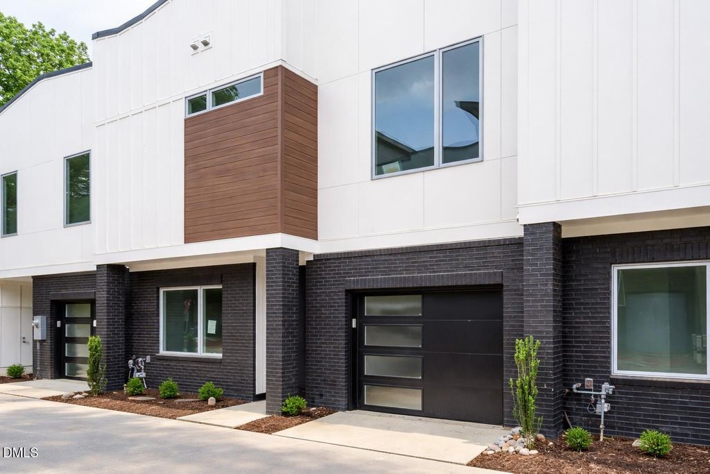 Photo of 1525 Havenmont Court, Raleigh, NC 27608 (MLS # 10139230)