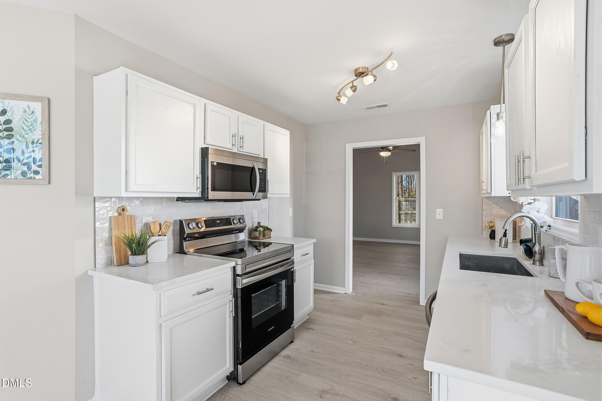 4100 Mindspring Drive