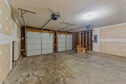 A home in Holly Springs