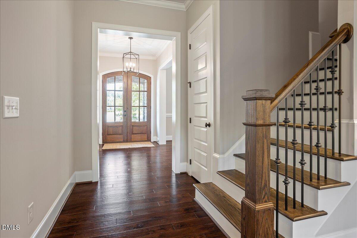 525 Ancient Oaks Drive