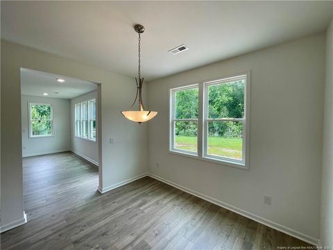 Single Family Residence in Fayetteville NC 5521 Tall Timbers Drive 9.jpg