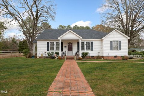 522 Eaton Avenue Warrenton NC 27589