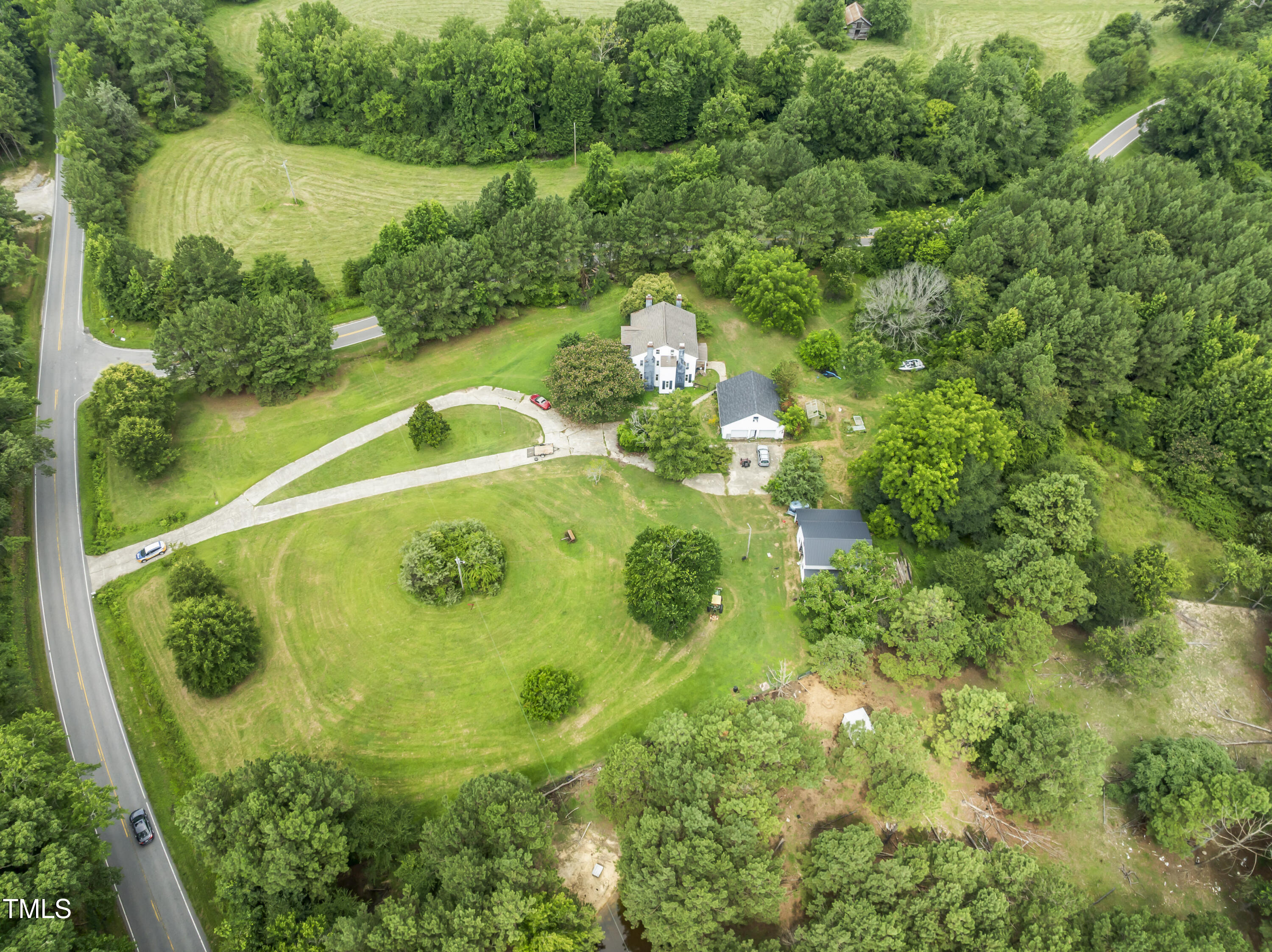 820 Peach Orchard Road