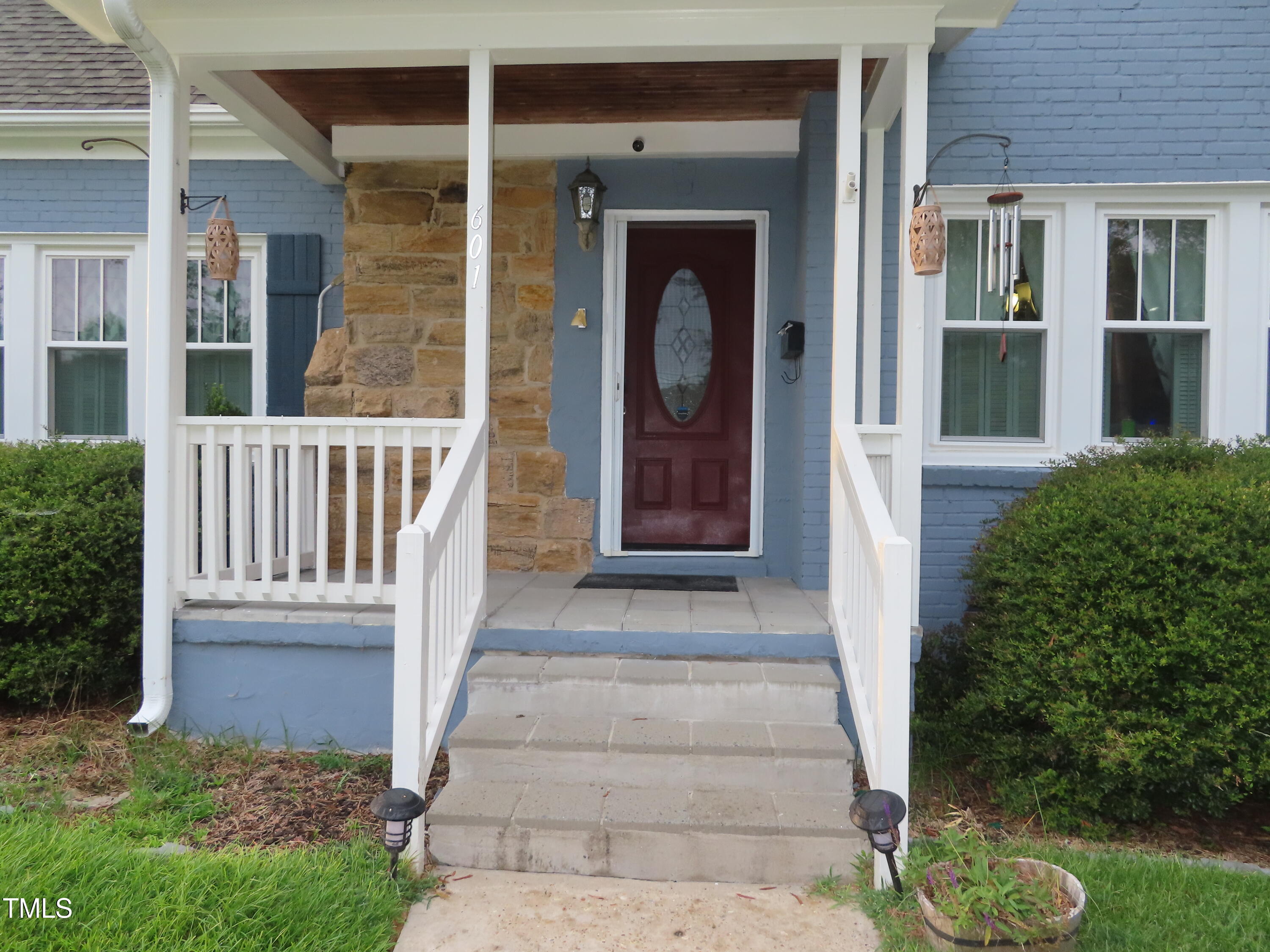 601 Aiken Parkway