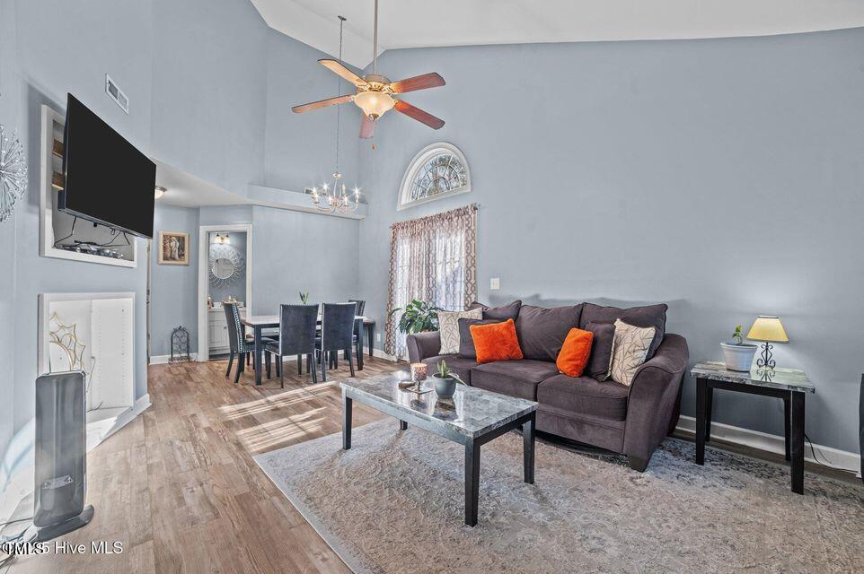 2519 Winding Creek Drive