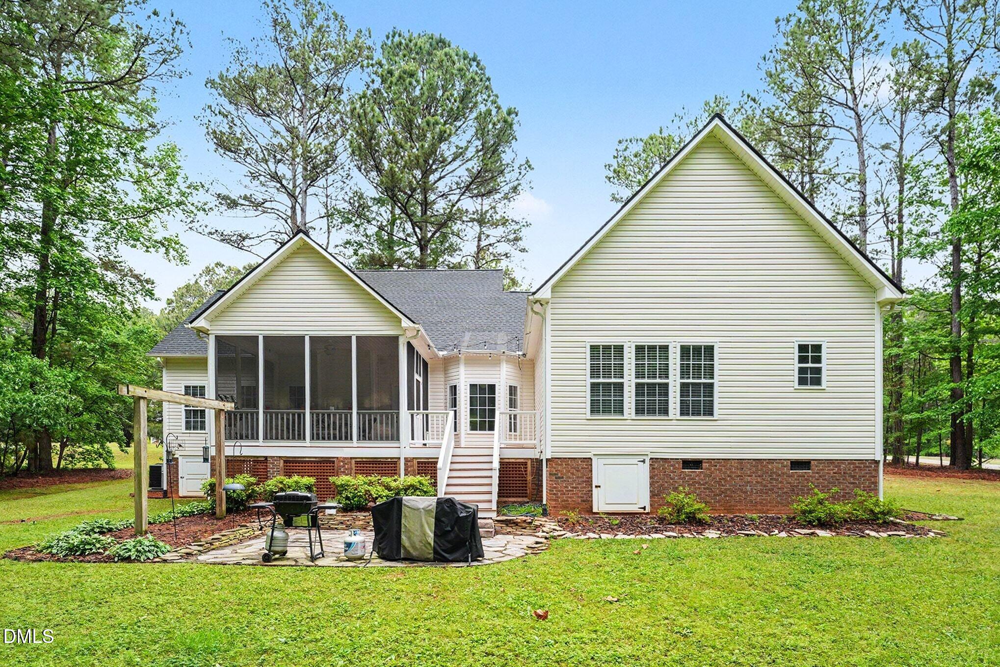 158 Homestead Way