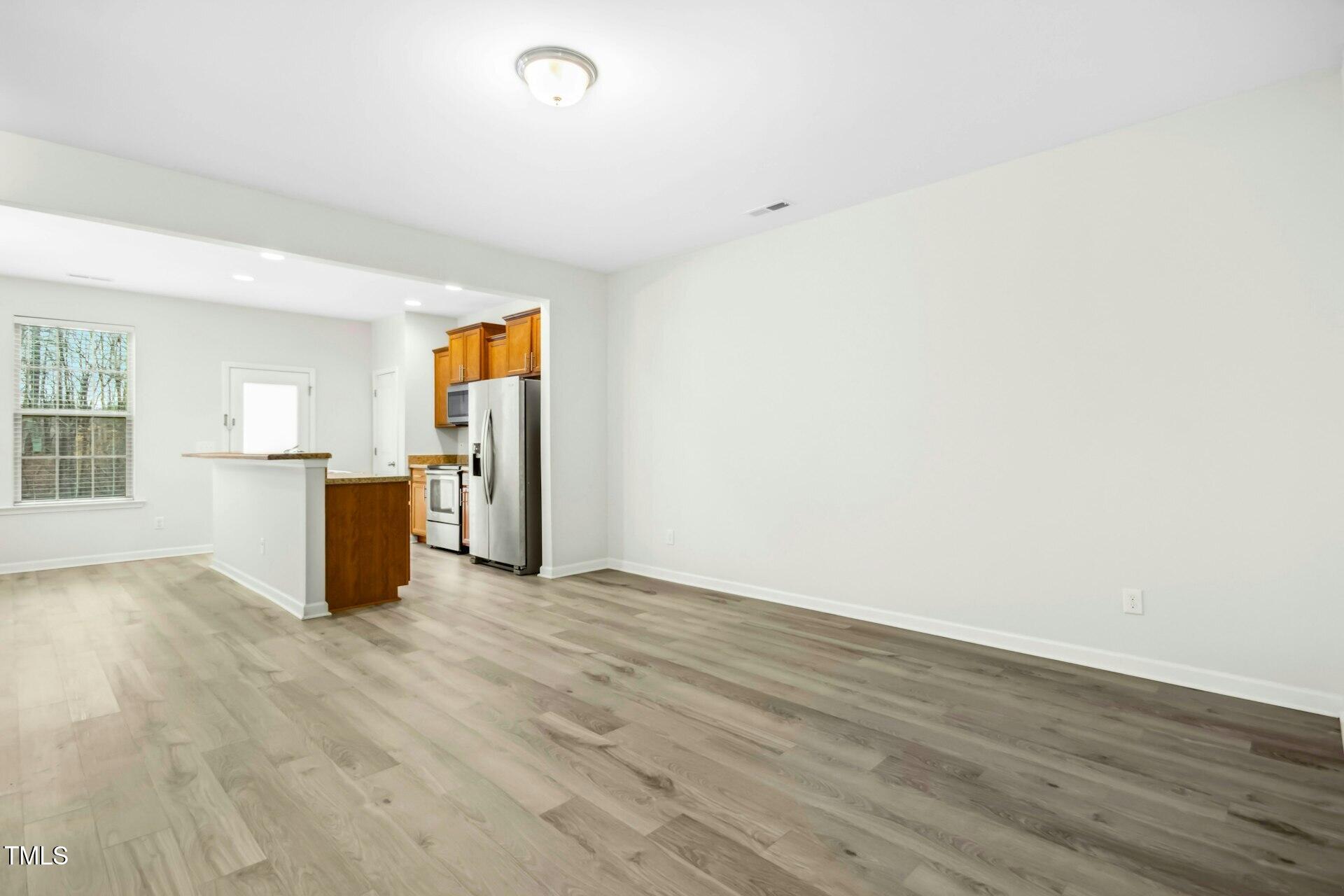 94 E Grove Point Drive