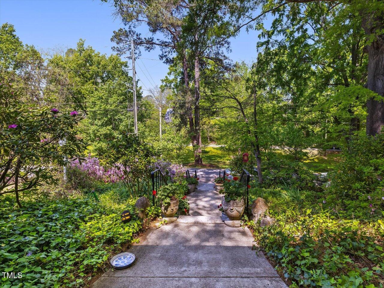 224 E Park Drive