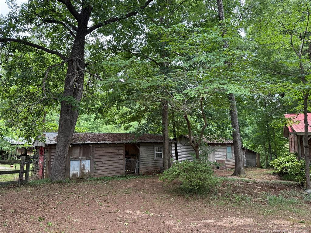 467 Deep River Road