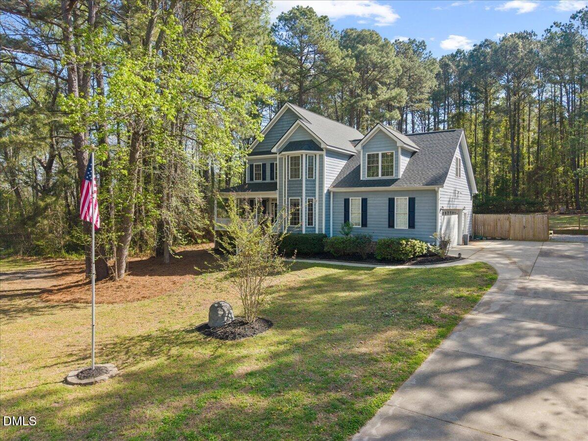 8001 Kingsdale Drive