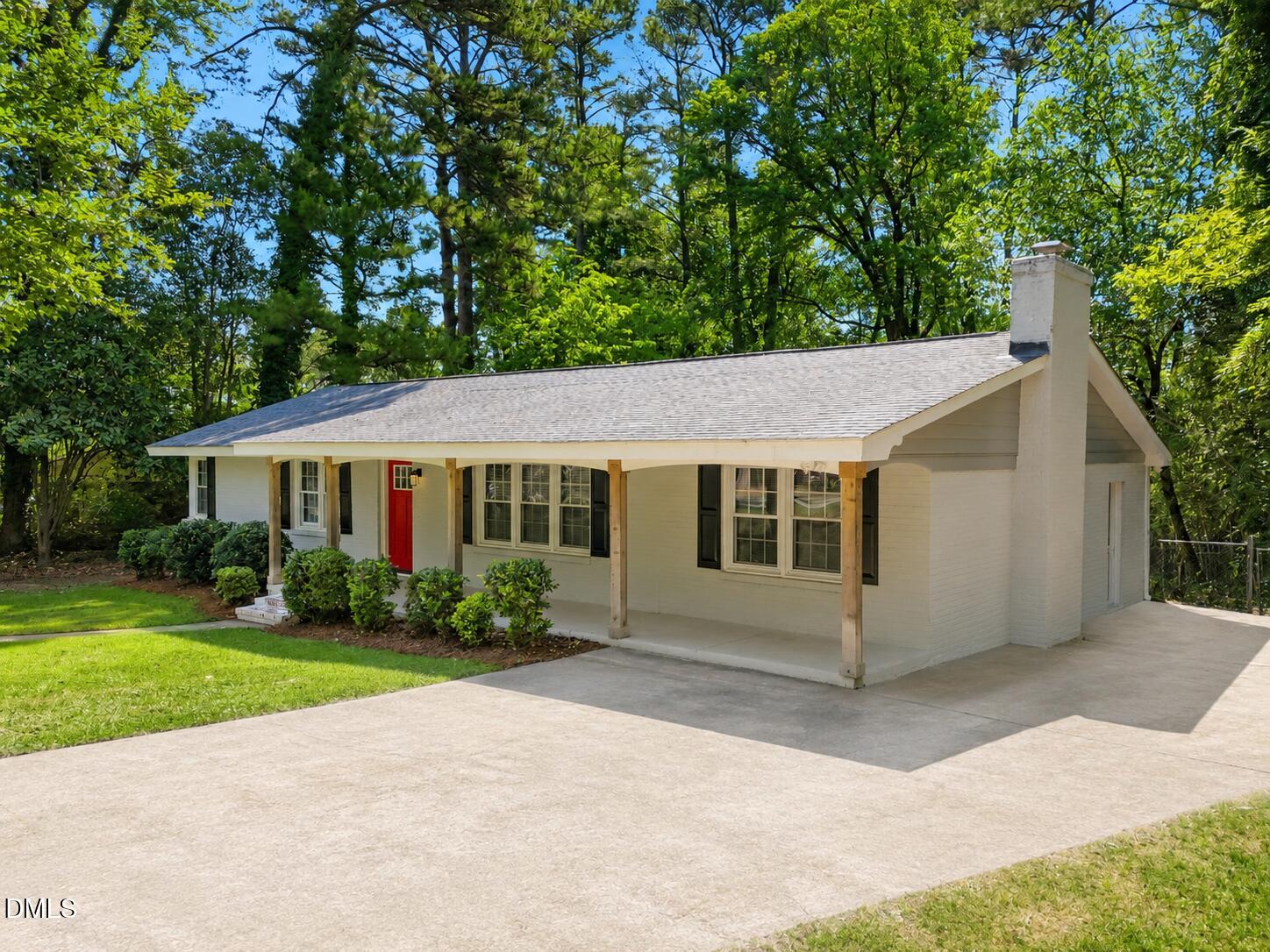 2950 Glenridge Drive