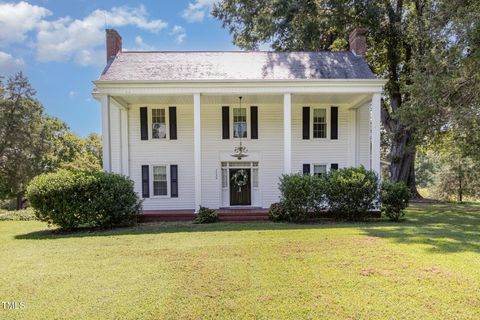 2536 Enon Road Oxford NC 27565