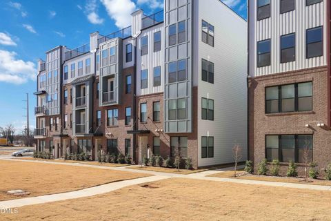 1247 Shaw View Alley Raleigh NC 27601