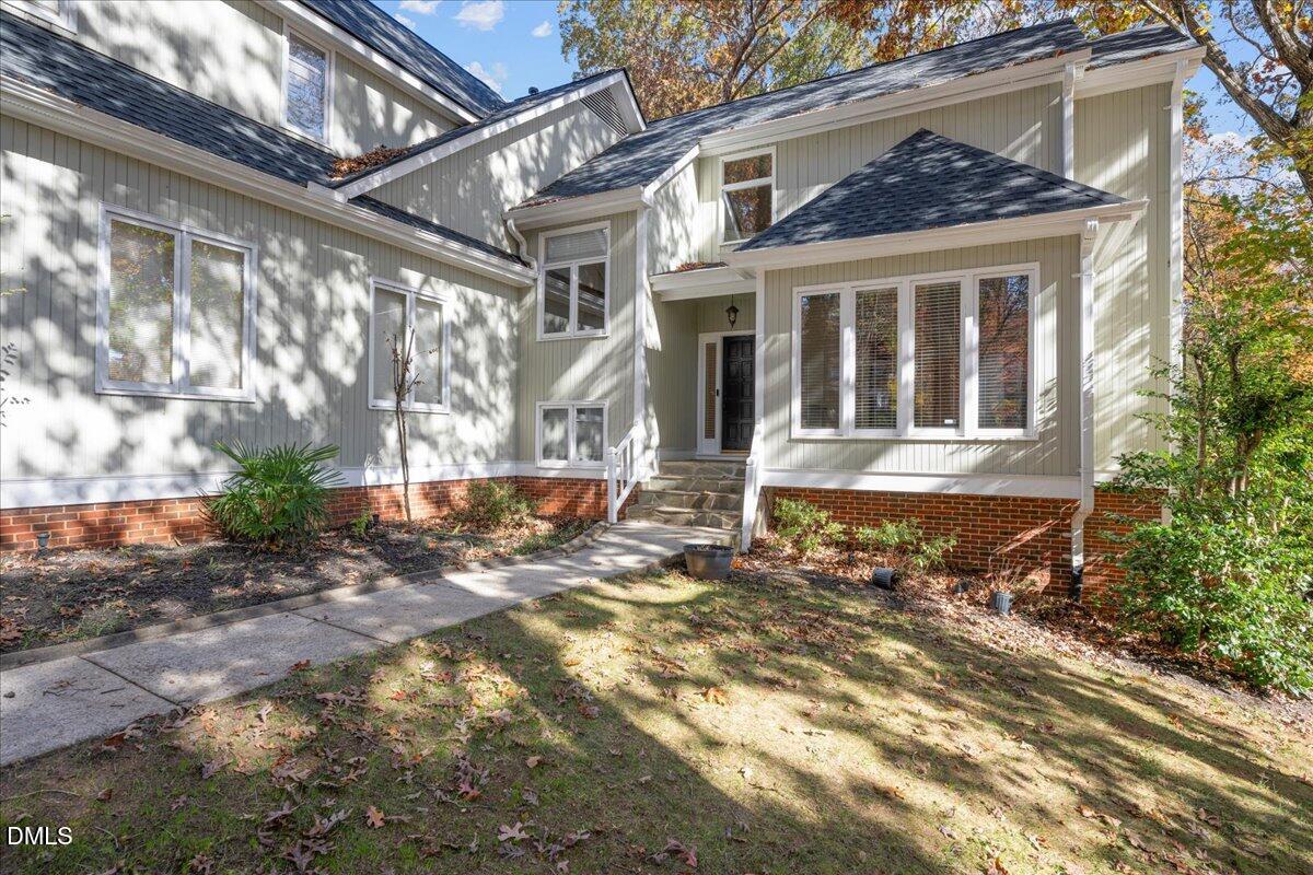 Raleigh, North Carolina 27615, United States, 4 Bedrooms Bedrooms, ,5 BathroomsBathrooms,Residential,Active,241424