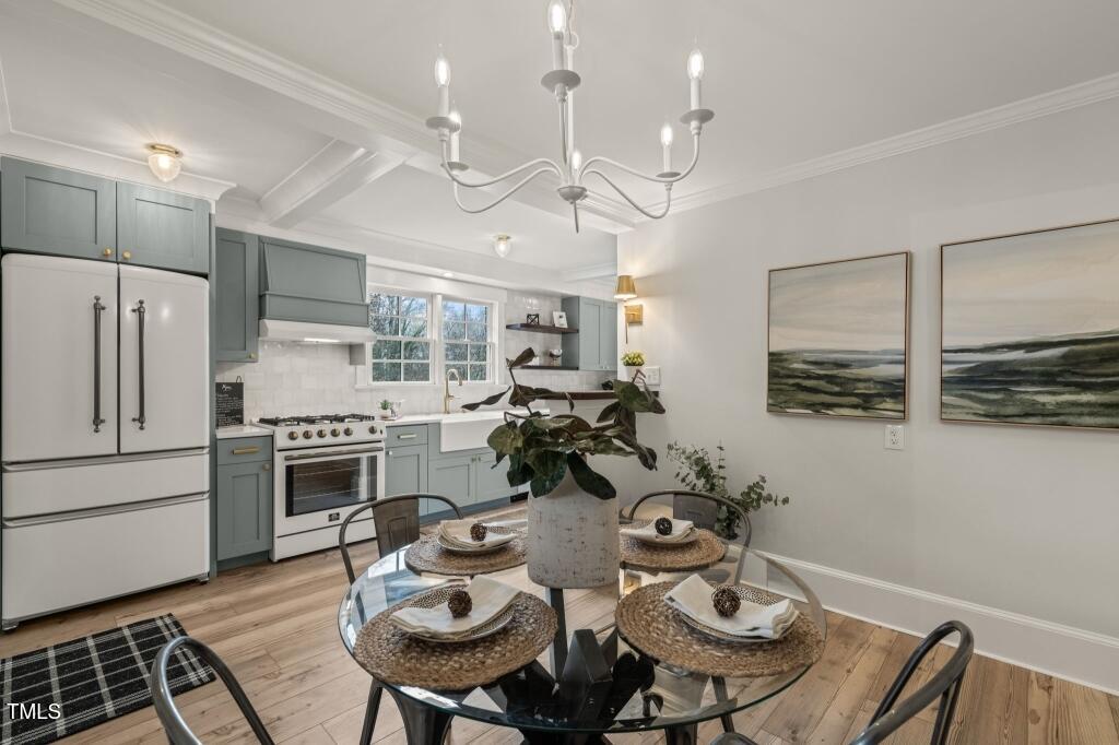 320 W Orange Street