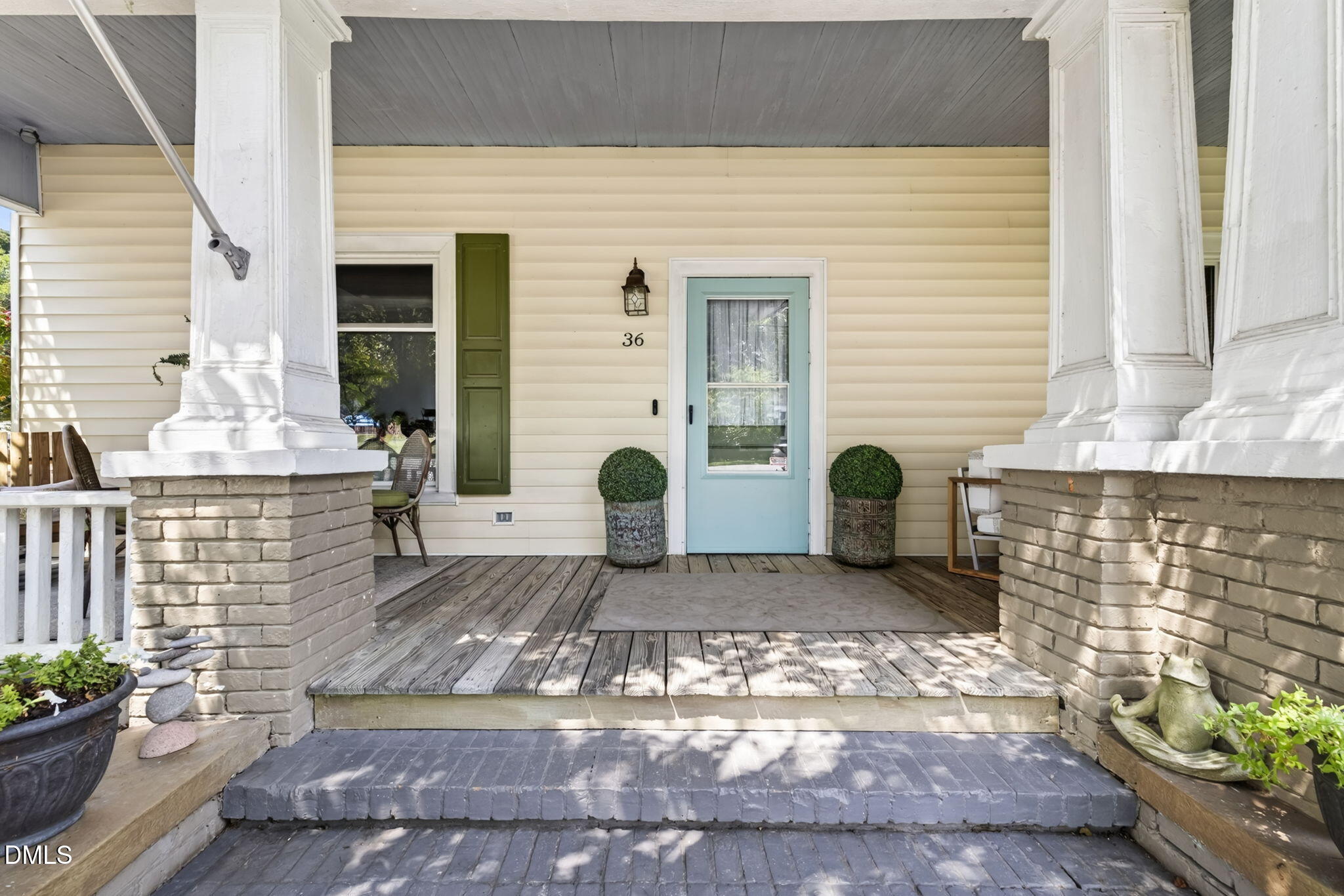 36 W Academy Street
