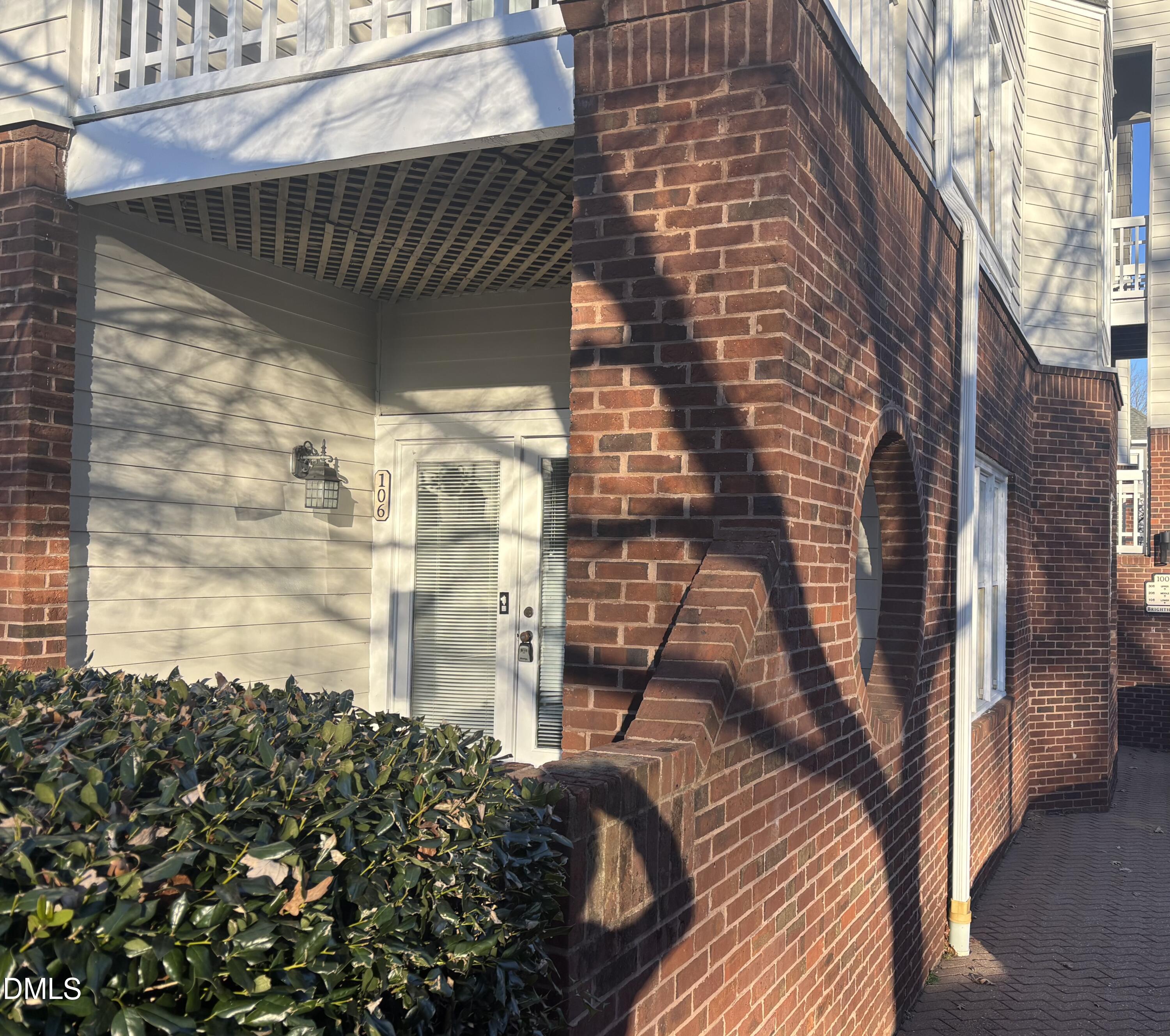 1001 Brighthurst Drive 106