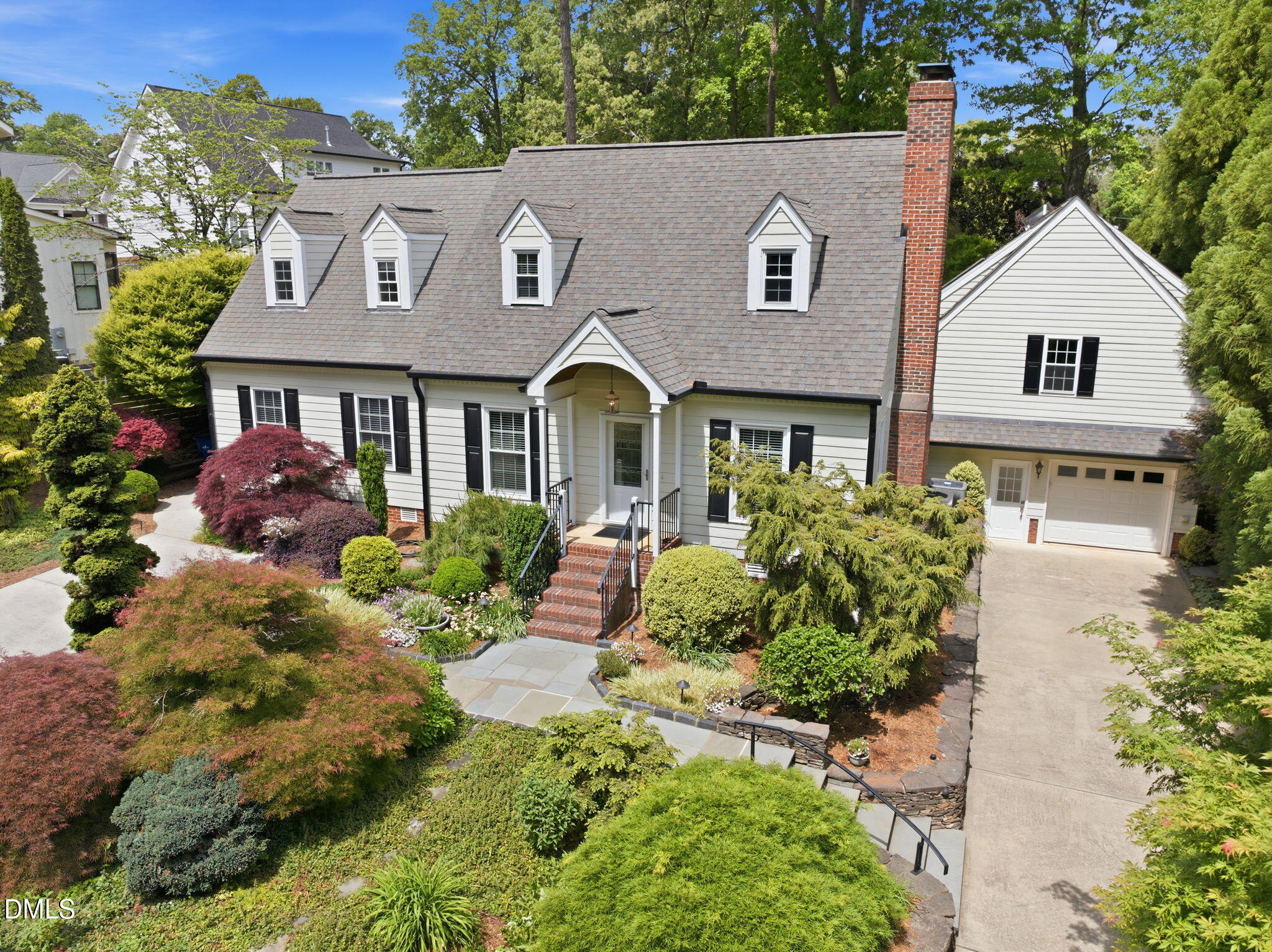 3218 Oak Grove Circle