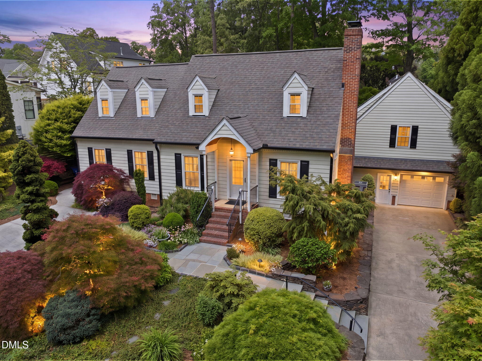 3218 Oak Grove Circle