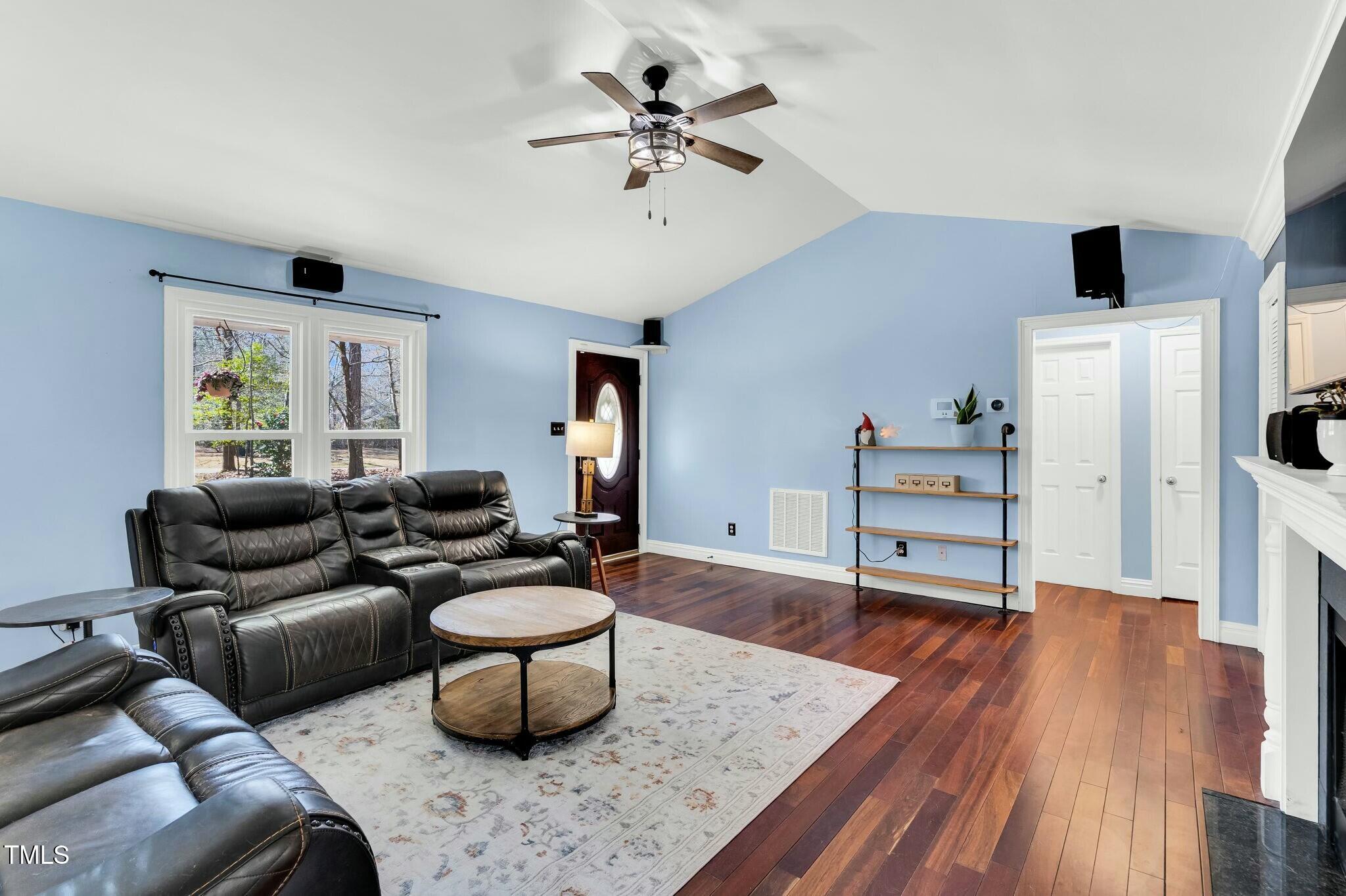 1117 Riderwood Court