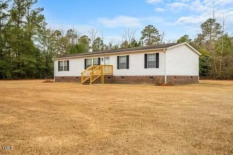 4210 Scronce Road Harrells NC 28444