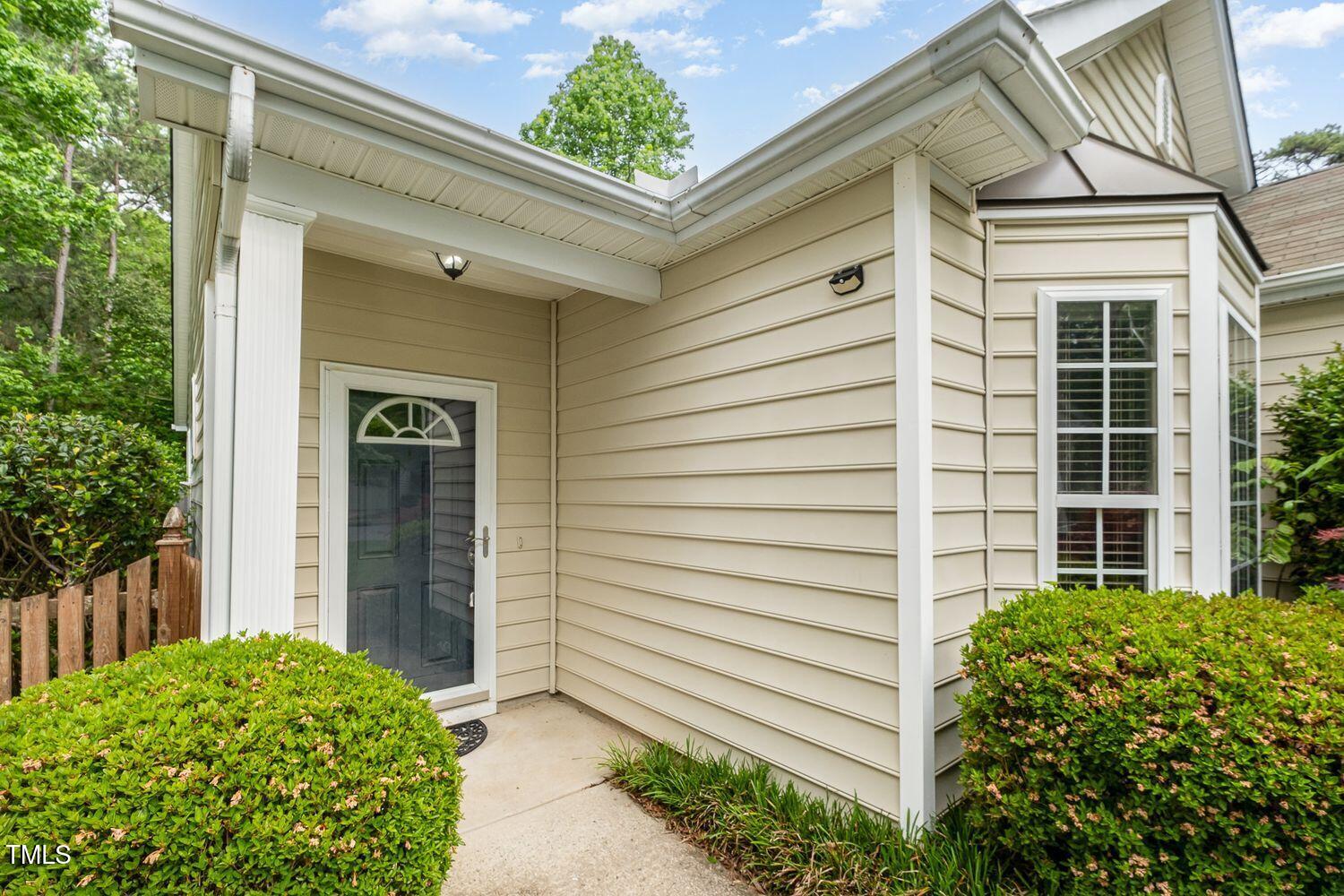 8437 Whisper Ridge Place