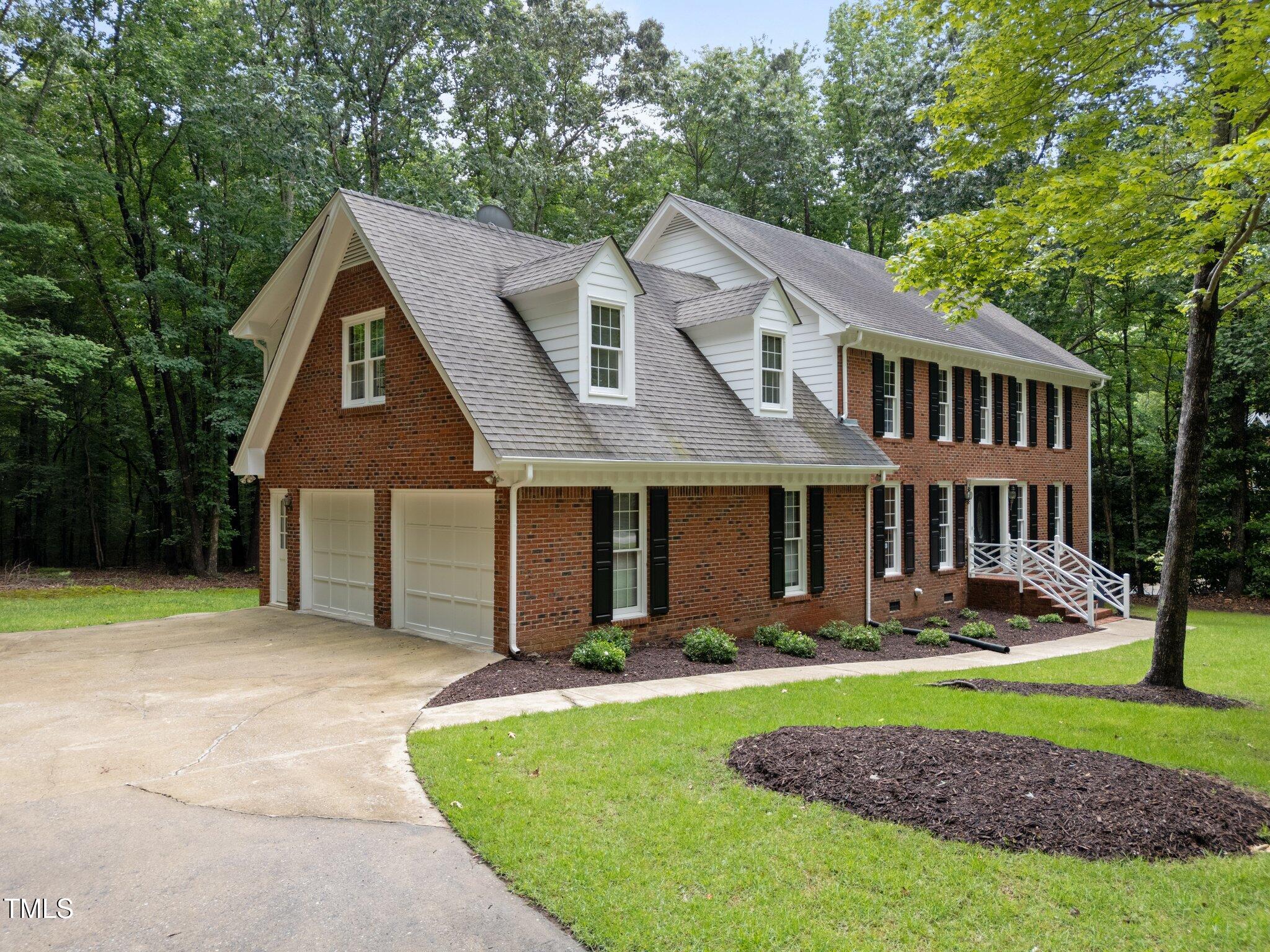 221 Jansmith Lane