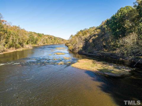 26 Riley Devereaux Court Dunn NC 28334