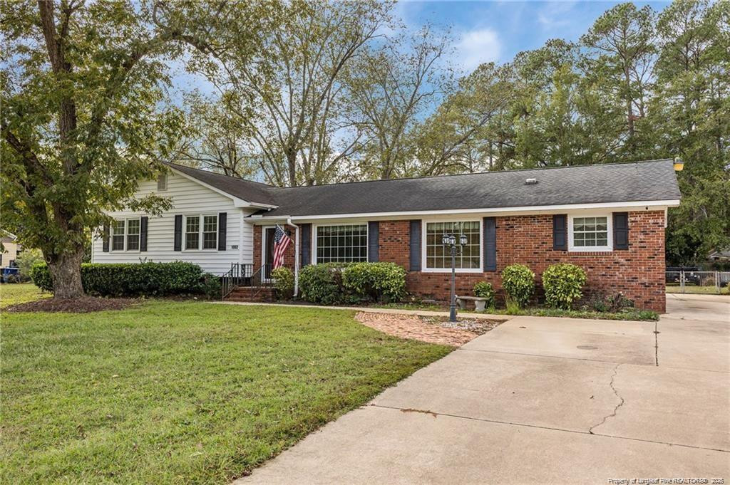 1952 Graham Road