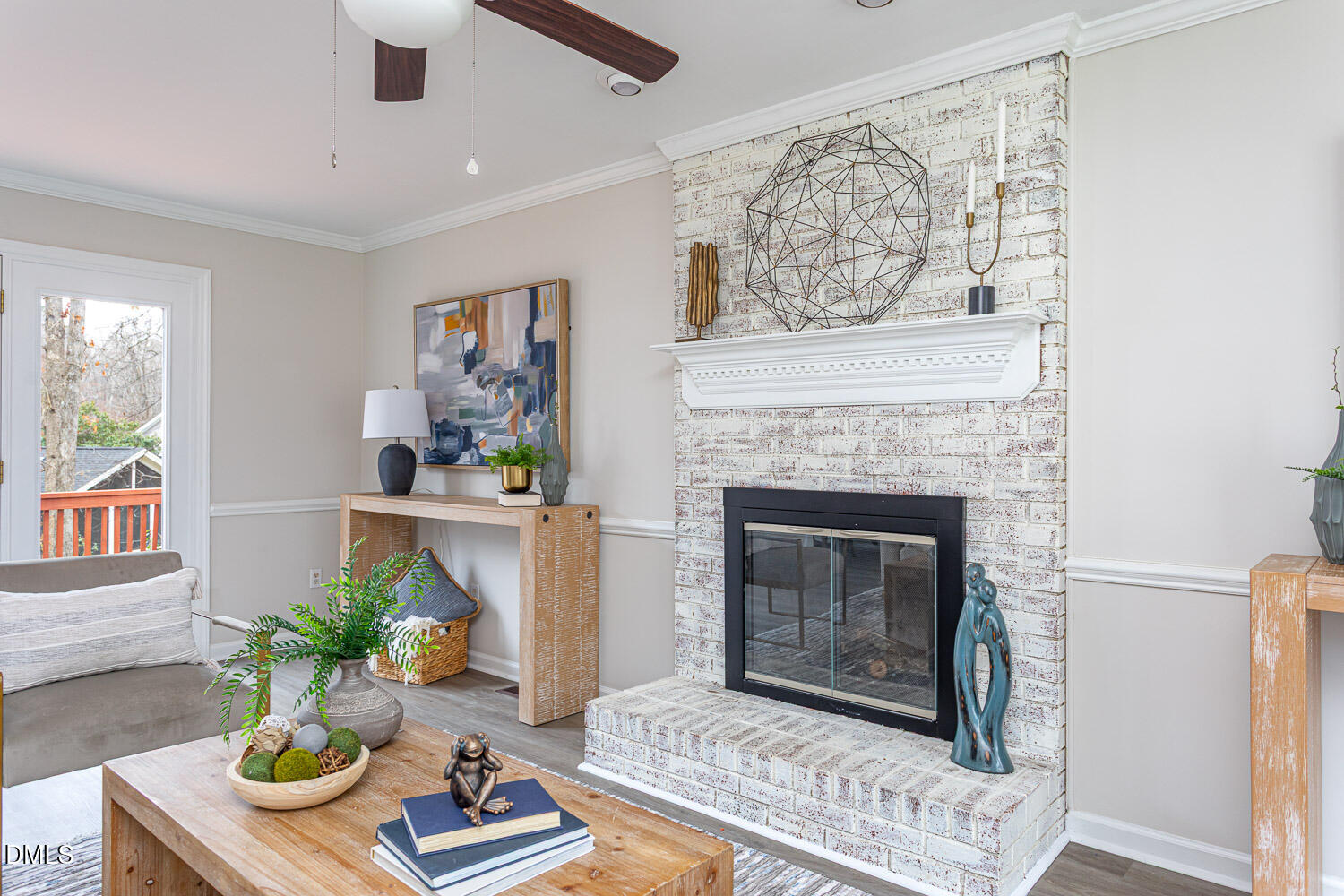 203 Wood Hollow Drive