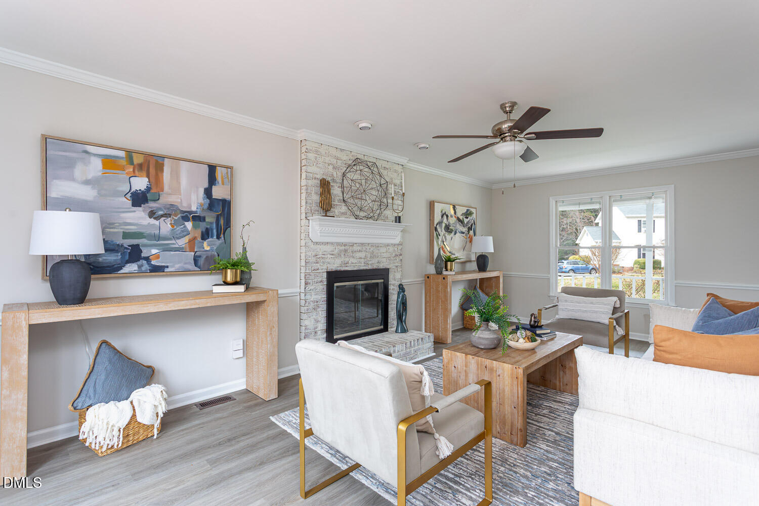 203 Wood Hollow Drive